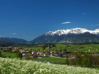 Dolomiti, Camping Village in location da sogno